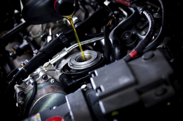 Oil Change Service in Ames | Eastman Auto Care 